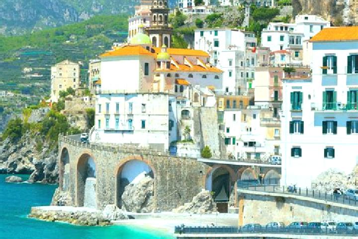 Scarlett, 33 — Escort in Igne, Italy