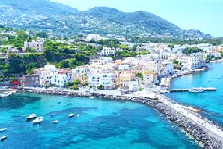 Scarlett, 33 — Escort in Ischia Porto, Italy