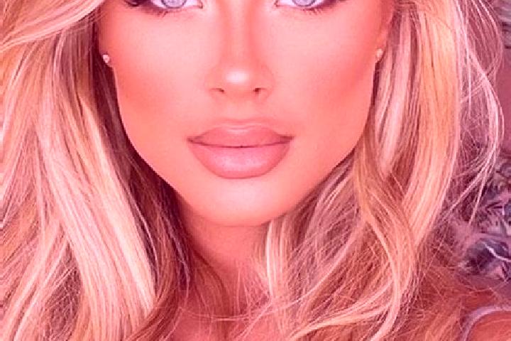 Scarlett, 34, a blonde blue-eyed latina companion based in Panalingaan. Offering Roleplay, GFE, Massage. Available for incall and outcall, day and evening da...