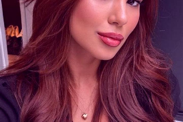 Scarlett, 34, a chestnut brown-eyed latina companion based in Soma. Offering GFE, Tantra, 69, Domination, A-Level. Available for incall and outcall, day and ...