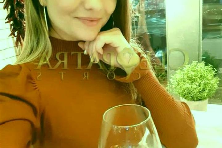 Scarlett, 34, a dark blonde dark-eyed european companion based in Sessame. Offering Dinner Date, Erotic Massage, OWO. Available for incall and outcall, day a...