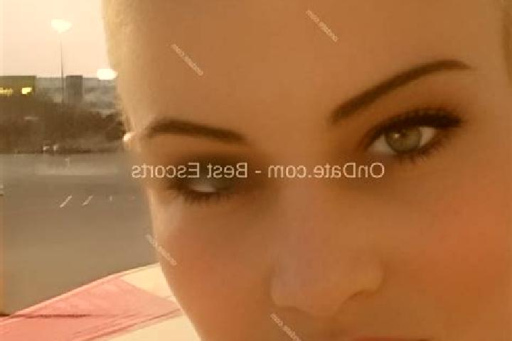 Scarlett, 34 — Escort in Gogosuket, Indonesia