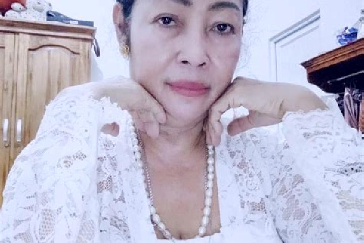 Scarlett, 34 — Escort in Jungjungan, Indonesia