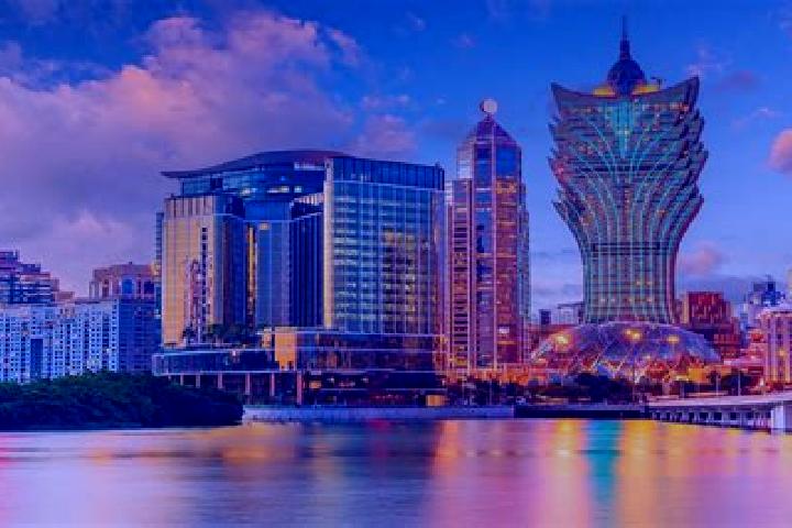 Scarlett, 34 — Escort in Lai Chi Van, Macao