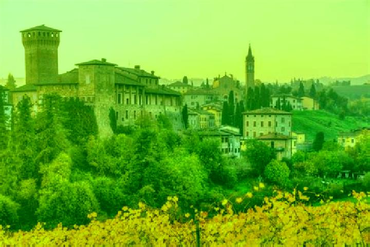 Scarlett, 34 — Escort in Levizzano Rangone, Italy