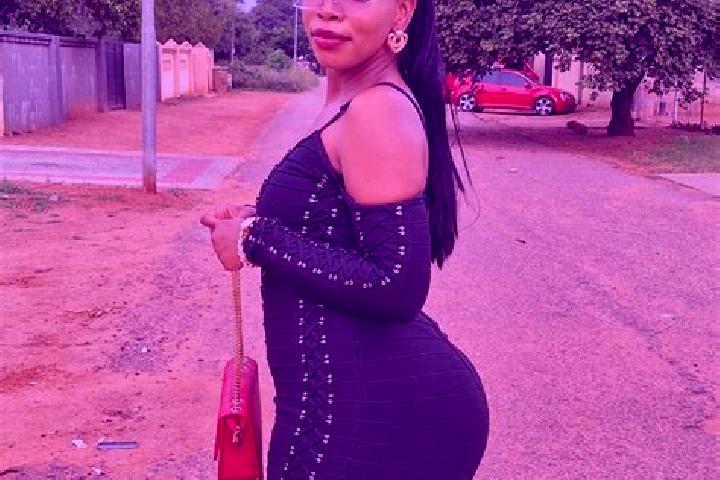Scarlett, 34 — Escort in Mogapinyana, Botswana