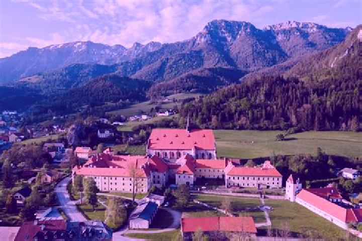 Scarlett, 34 — Escort in Neuberg an der Muerz, Austria