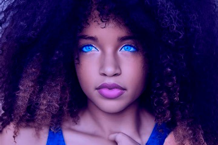 Scarlett, 35, a black blue-eyed ebony companion based in Bodou. Offering Fetish, Massage, OWO, Tantra. Available for incall and outcall, overnight bookings a...