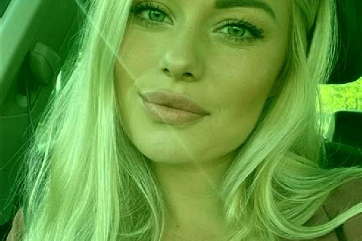 Scarlett, 35, a blonde hazel-eyed caribbean companion based in Ena. Offering A-Level, Girlfriend Experience, Overnight, Travel Companion. Available for incal...