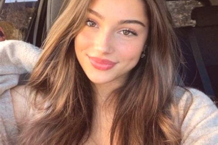 Scarlett, 35, a chestnut green-eyed latina companion based in Gokwe. Offering Roleplay, Dinner Date, A-Level, BDSM. Available for incall and outcall, overnig...