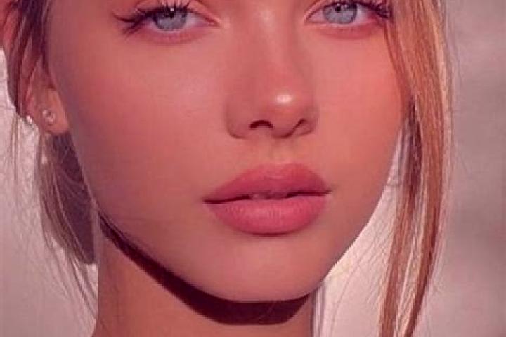 Scarlett, 35, a dark blonde blue-eyed ebony companion based in San Vincenzo la Costa. Offering Duos, Couples. Available for incall and outcall, day and eveni...
