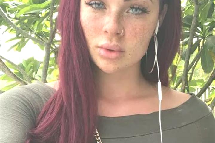Scarlett, 35, a red brown-eyed slavic companion based in San Juan Tuxtepec. Offering Prostate Massage, 69, Deep French Kissing. Available for incall and outc...