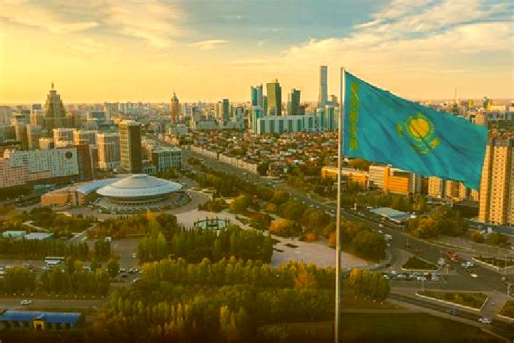 Scarlett, 35 — Escort in Presnovka, Kazakhstan