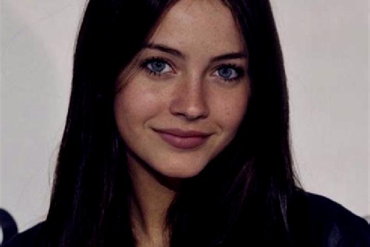 Scarlett, 36, a brunette blue-eyed mediterranean companion based in Colonia la Presa (Ejido de Chapultepec). Offering A-Level, CIM, Girlfriend Experience. Av...