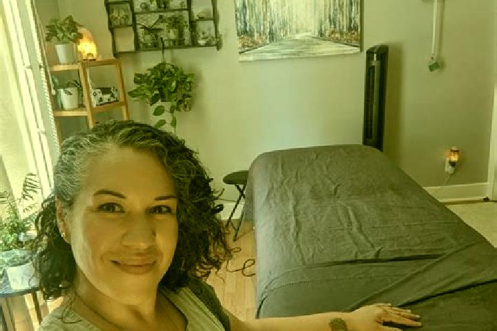 Scarlett, 36, a brunette grey-eyed caribbean companion based in Gualjoco. Offering Massage, Overnight, Party Girl, OWO. Available for incall and outcall, ove...