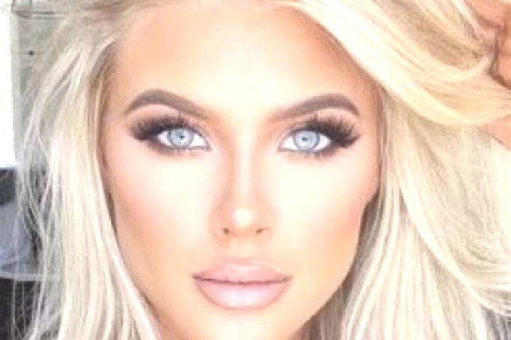 Scarlett, 36, a platinum blonde blue-eyed middle eastern companion based in Cerkezkoey. Offering 69, Couples, OWO. Available for incall and outcall, overnigh...