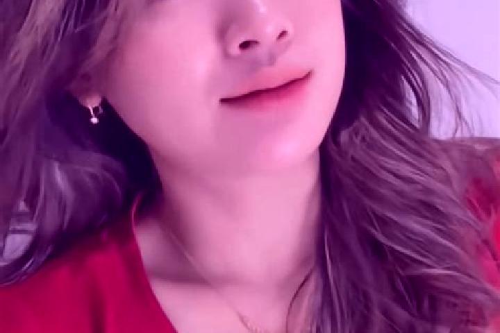 Scarlett, 36 — Escort in Krajan Wuwur, Indonesia