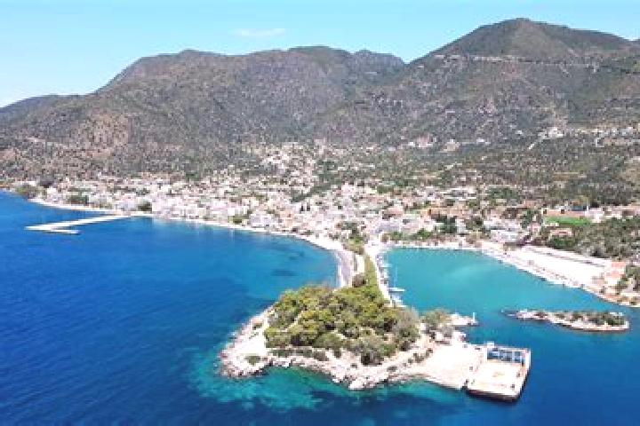 Scarlett, 36 — Escort in Methana, Greece