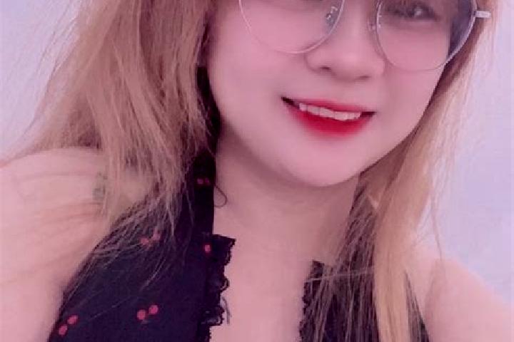 Scarlett, 36 — Escort in Nhu Quynh, Vietnam