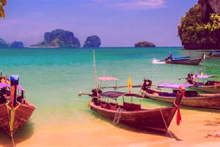 Scarlett, 36 — Escort in Thung Si Udom, Thailand
