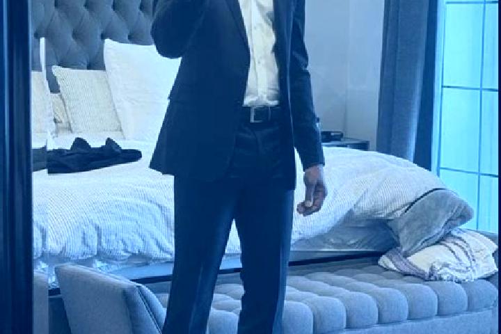 Scarlett, 37, a black dark-eyed mixed companion based in Zhoushang. Offering Fetish, Roleplay, 69, Couples. Available for incall and outcall, overnight booki...