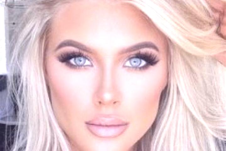 Scarlett, 37, a platinum blonde brown-eyed latina companion based in Terrytown. Offering Duos, Girlfriend Experience, Roleplay, OWO. Available for incall and...
