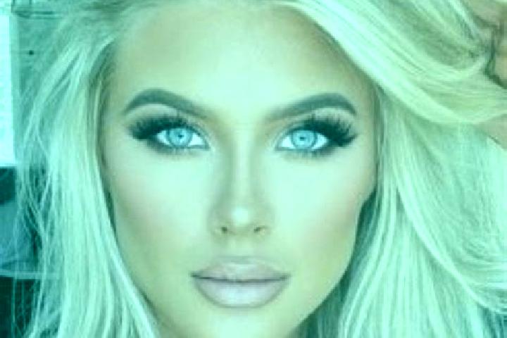 Scarlett, 37, a platinum blonde dark-eyed caucasian companion based in Kerbuyan. Offering Roleplay, Prostate Massage. Available for incall and outcall, day a...