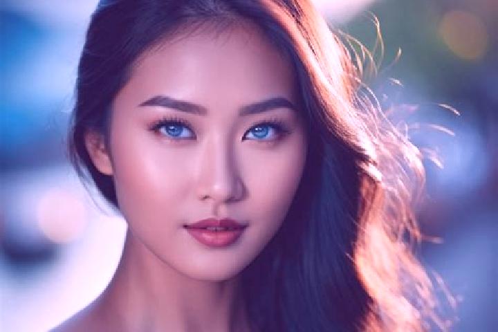 Scarlett, 37, a red blue-eyed asian companion based in Sesa. Offering Duos, BDSM, CIM. Available for incall and outcall, day and evening dates.