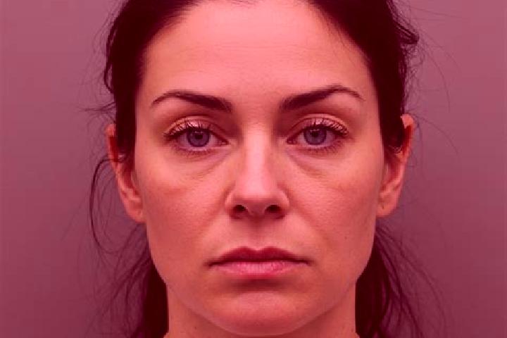 Scarlett, 37 — Escort in Altoona, United States