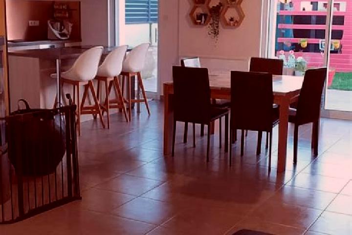 Scarlett, 37 — Escort in Getigne, France