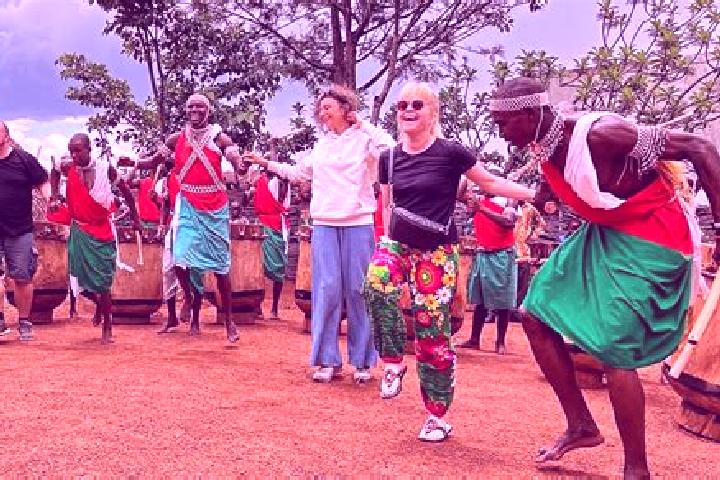 Scarlett, 37 — Escort in Muyinga, Burundi