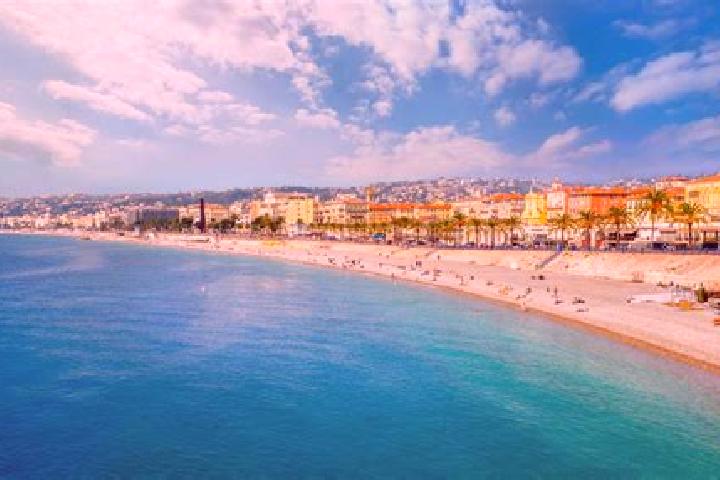 Scarlett, 37 — Escort in Nizza di Sicilia, Italy