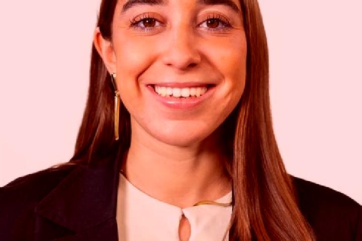 Scarlett, 38, a red green-eyed indian companion based in Tapias de Santa Cruz (Pedro Ruiz Gonzalez). Offering Party Girl, Domination, Overnight. Available fo...