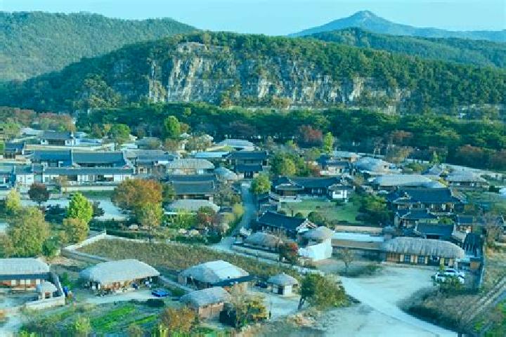 Scarlett, 38 — Escort in Hahoe-dong, North Korea