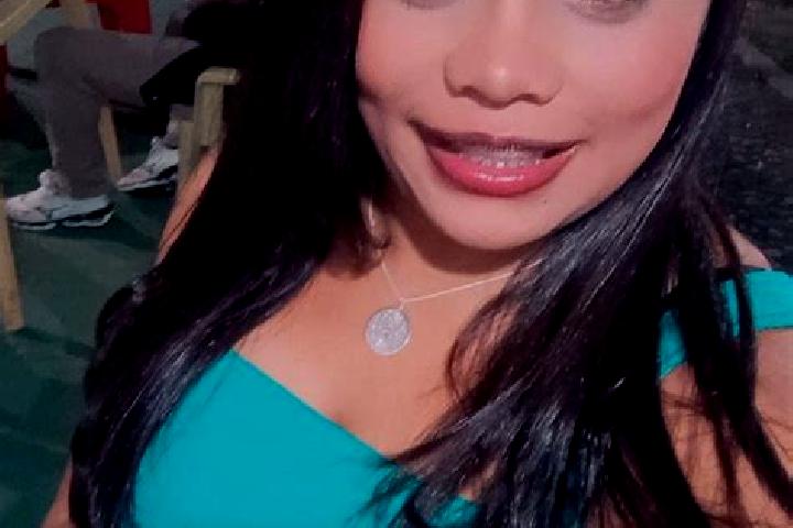 Scarlett, 38 — Escort in Ibiquera, Brazil