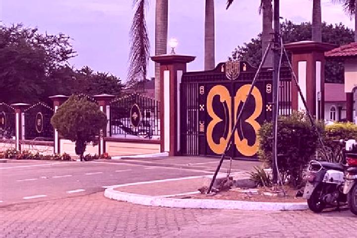 Scarlett, 38 — Escort in Kibi, Ghana