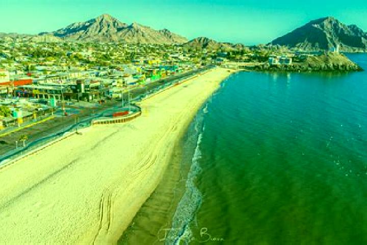 Scarlett, 38 — Escort in San Felipe, Chile