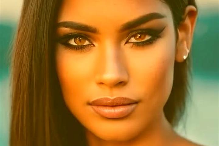 Scarlett, 39, a black brown-eyed latina companion based in Alguber. Offering BDSM, Travel Companion, Dinner Date, Massage. Available for incall and outcall, ...