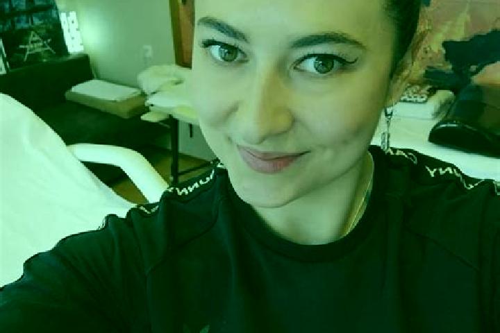 Scarlett, 39, a black dark-eyed mediterranean companion based in Ciardes. Offering Tantra, Duos, Dinner Date, Travel Companion, GFE. Available for incall and...