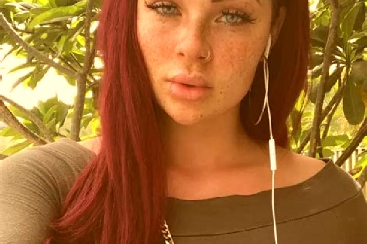 Scarlett, 39, a red brown-eyed mixed companion based in San Antonio del Tequendama. Offering CIM, Couples, GFE, A-Level. Available for incall and outcall, da...