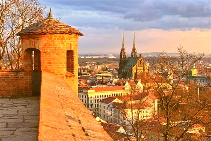 Scarlett, 39 — Escort in Brno, Czech Republic