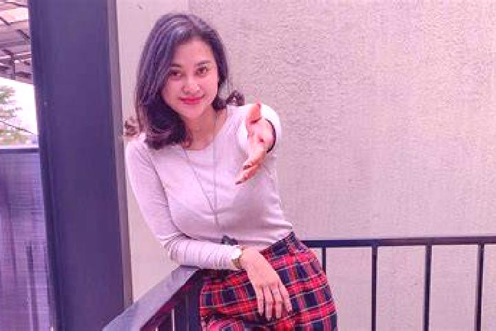 Scarlett, 39 — Escort in Kertosono, Indonesia