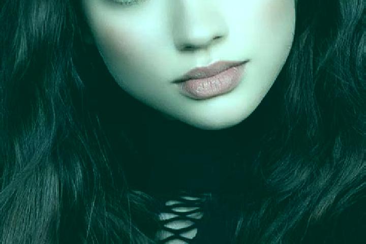 Sienna, 20, a auburn blue-eyed european companion based in Sammbakaha. Offering Party Girl, BDSM, A-Level. Available for incall and outcall, overnight bookin...