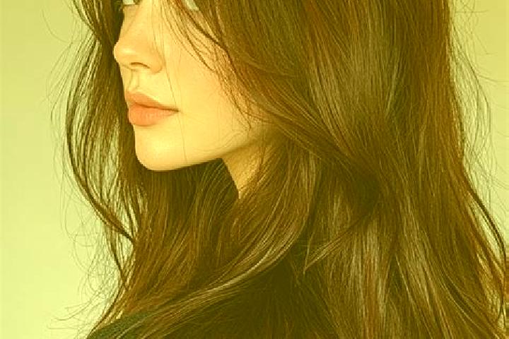 Sienna, 20, a auburn brown-eyed caucasian companion based in Storuman. Offering GFE, 69, Striptease. Available for incall and outcall, day and evening dates.