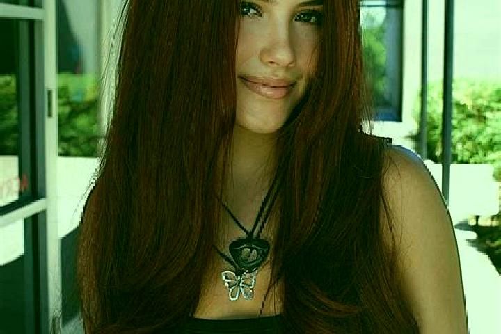 Sienna, 20, a auburn brown-eyed european companion based in Tardaguila. Offering Roleplay, Prostate Massage, Erotic Massage, Domination. Available for incall...