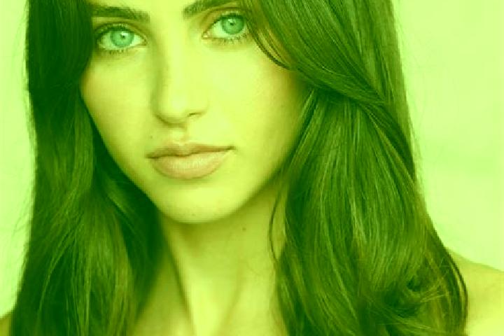 Sienna, 20, a brunette brown-eyed middle eastern companion based in Fuentelespino de Moya. Offering Travel Companion, Dinner Date, BDSM. Available for incall...
