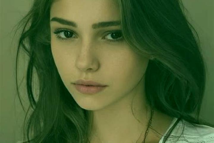Sienna, 20, a chestnut grey-eyed slavic companion based in Taman Ikan Emas. Offering Duos, Massage, Fetish, CIM. Available for incall and outcall, overnight ...