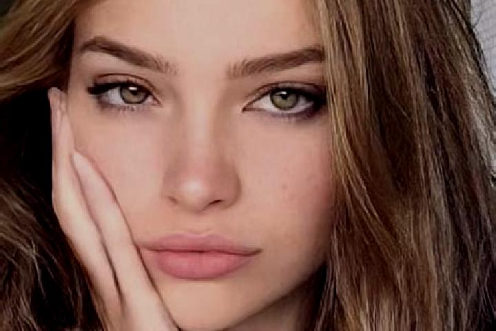 Sienna, 20, a dark blonde hazel-eyed mixed companion based in Jerez del Marquesado. Offering Deep French Kissing, Travel Companion, Domination. Available for...