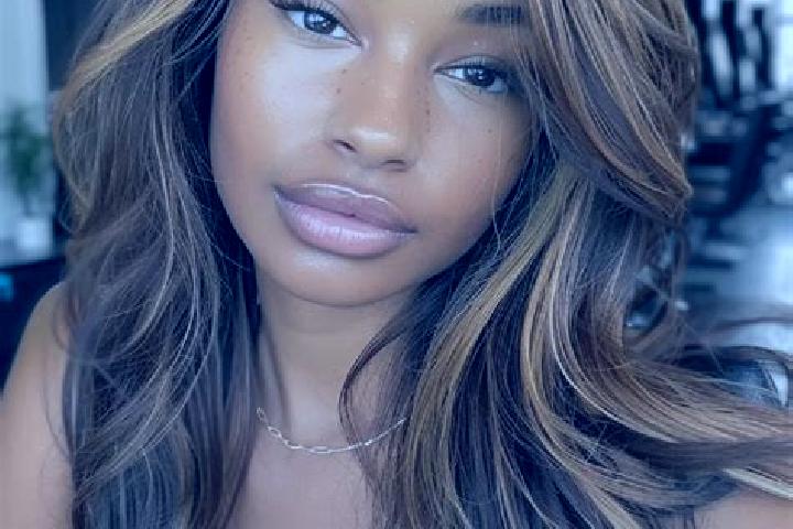 Sienna, 20, a dark blonde hazel-eyed mixed companion based in Mozarbez. Offering Overnight, 69, Duos, Striptease, GFE. Available for incall and outcall, day ...