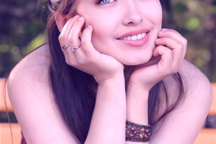 Sienna, 20, a red blue-eyed asian companion based in Cricova. Offering Massage, Girlfriend Experience, Overnight, Domination. Available for incall and outcal...